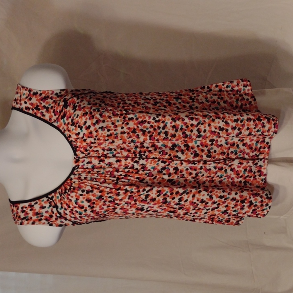 Worthington Woman's Buttons Down Blouse
